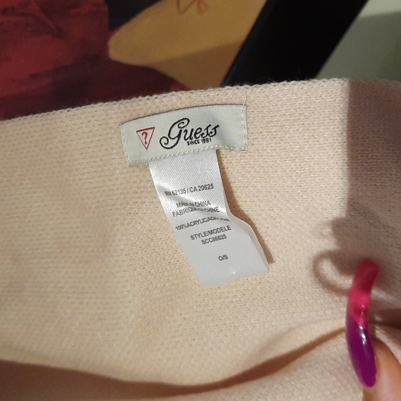 AUTHENTIC GENUINE Guess gorgeous oversize KNIT SCARF SIGNATURE SERIES - Picture 5 of 5